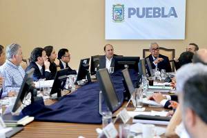 Pacheco Pulido encabeza la última reunión de gabinete