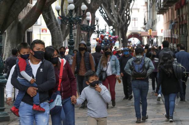 Van 4 mil 123 muertos y 32 mil 514 casos positivos de COVID en Puebla