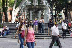 FOTOS. Pese a cierre, abarrotan el zócalo de Puebla