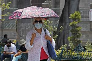 ¡Protégete! Aumentan 38% golpes de calor en Puebla