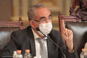 Diputados del Congreso de Puebla reconocen a secretario de Salud por manejo de la pandemia