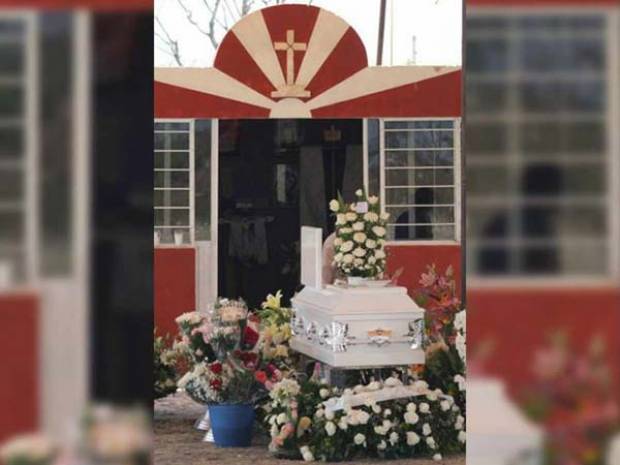 En Huatlatlauca, el funeral de estudiante poblana asesinada en CCH Oriente