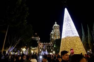 FOTOS. Así luce el zócalo de Puebla para las fiestas decembrinas