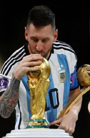 Messi encabeza lista de candidatos al premio The Best de la FIFA