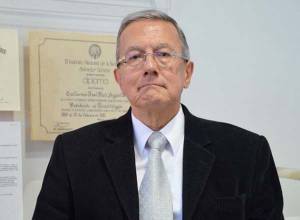 Ruiz Argüelles se baja del gabinete; ahora será asesor de Barbosa