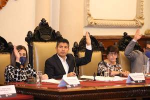 Avala Cabildo creación de nuevas secretarías en el ayuntamiento de Puebla