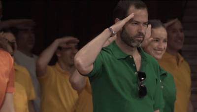 VIDEO. Hijos de Carlos Salinas bailan en honor de líder de NXIVM