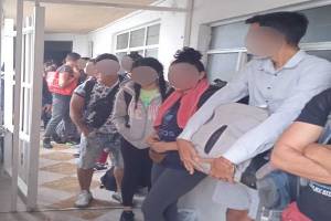 Localiza policía municipal de Puebla a 69 migrantes en San Felipe Hueyotlipan