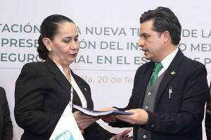María Aurora Treviño García, nueva delegada del IMSS en Puebla