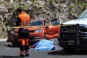 FOTOS/VIDEO: Una mujer sin vida y tres heridos, saldo de colisión en el Periférico de Puebla