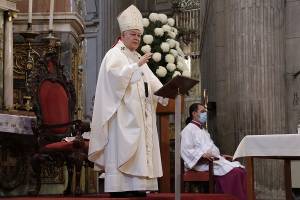Arzobispo recuerda a mujer asesinada en Amozoc; lamenta desapariciones