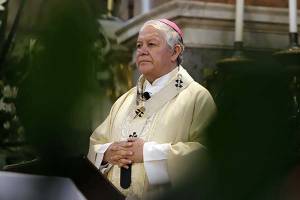 Arzobispo de Puebla llama a enfrentar la contingencia con esperanza y unidad