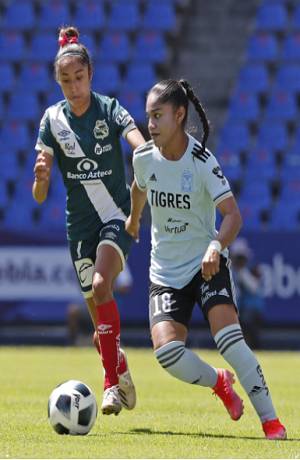 Puebla Femenil cae 3-0 ante Tigres en el Cuauhtémoc