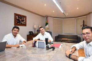 Eduardo Rivera se reúne con el líder nacional del PRI