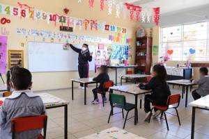 Capacita SEP Puebla a cerca de mil docentes de nuevo ingreso