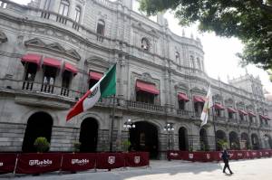 Han muerto 38 trabajadores del ayuntamiento de Puebla por COVID
