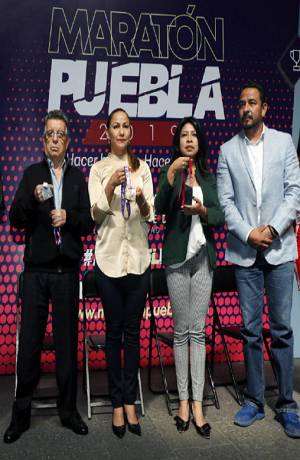 Maratón de Puebla 2019: Presentaron las medallas conmemorativas