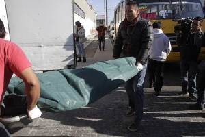 Chofer de transporte público se ahorcó dentro de su camión en Puebla