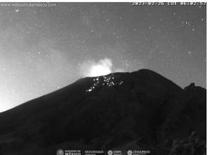 Popocatépetl despierta con explosión moderada y 219 exhalaciones