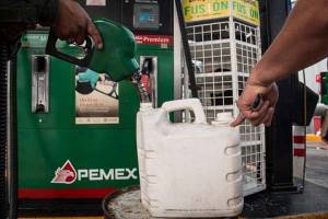 En redes ofrecen el litro de gasolina hasta en 37 pesos