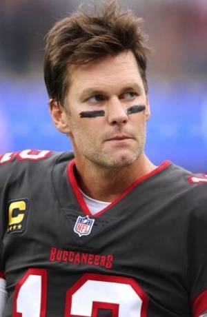 Tom Brady regresa un año más con Bucaneros de Tampa en la NFL