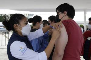 Sedes y horarios de vacunación refuerzo COVID en Puebla Capital