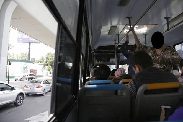 Asaltantes no descansan, atracaron a pasajeros de la Ruta 13 en Puebla