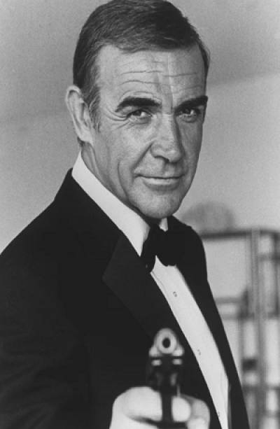 Subastarán pistola que usó Sean Connery en el 007