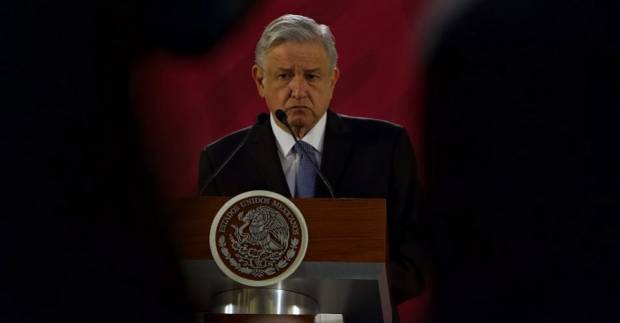 AMLO ordena investigar las causas del accidente donde murieron Alonso y RMV