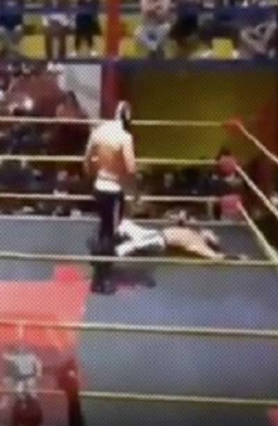 VIDEO: Muere luchador Príncipe Aéreo en plena función de lucha libre