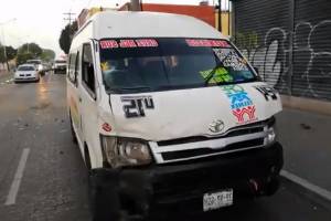Colisión ente Ruta 24 y transporte de personal dejó al menos 3 lesionados en Puebla