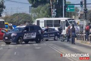 Detención de dos asaltantes de transporte público desata balacera en el Mercado Hidalgo
