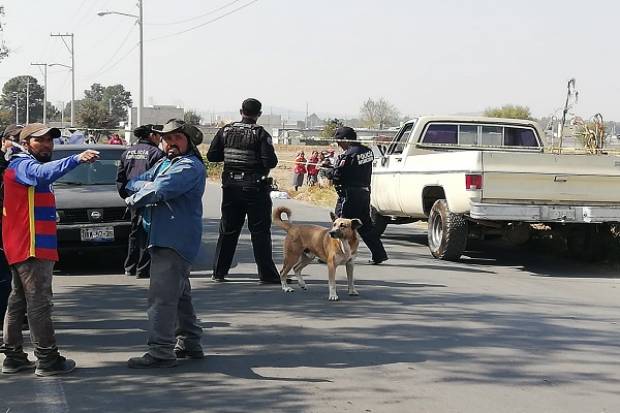 Muere menor de edad atropellado por transporte público en Xonacatepec