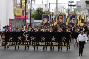 VIDEO/FOTOS: Se realiza pase de revista previo al desfile del 5 de Mayo en Puebla
