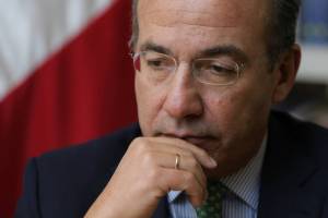 Ante rechazo estudiantil, Felipe Calderón no irá al Tec de Monterrey