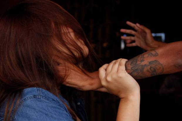 Estas son las 10 colonias con más llamadas de auxilio por violencia de género en Puebla