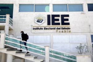 IEE: 13 partidos firman pacto por elecciones libres de violencia