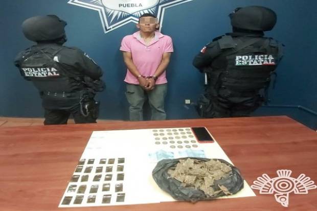 SSP Puebla aseguró a narcomenudista de &quot;La Tita&quot; con 60 dosis de droga