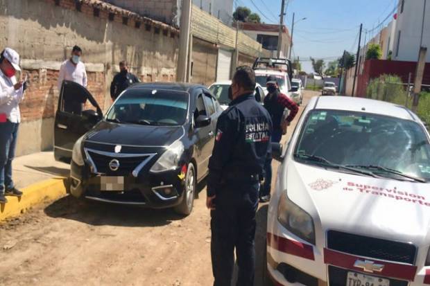 Autoridades realizan operativo para detectar taxis pirata en Puebla