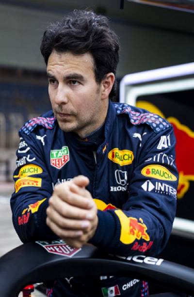 Checo Pérez se queda con el quinto sitio en el Gran Premio de España