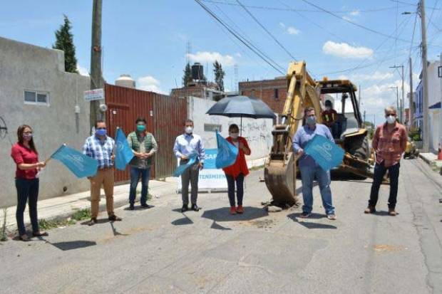 Sistema de Agua de San Pedro Cholula inicia rehabilitación de drenaje en barrios