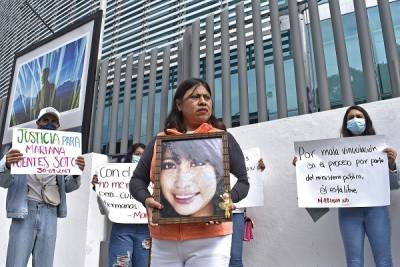 Familia de estudiante BUAP asesinada en 2017 se manifiesta contra liberación de implicado