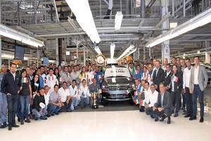 Volkswagen festeja fabricación de la Tiguan medio millón en Puebla