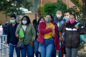 Empiezan a descender contagios de COVID en Puebla: SSA