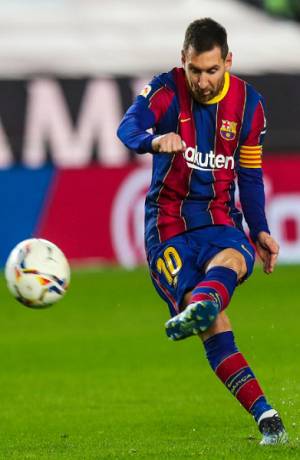 Barcelona derrota 2-1 al Athletic con golazo de Messi