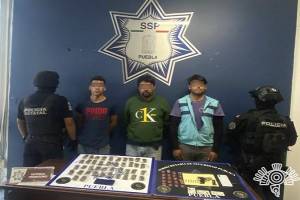 Narcovendedores son capturados en Zacatlán
