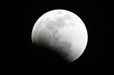 FOTO/VIDEO: Así se apreció el eclipse lunar en Puebla