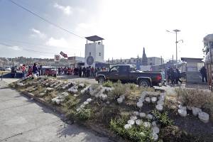 Reo del penal de Puebla intenta suicidarse; lo hospitalizan tras cortarse el cuello