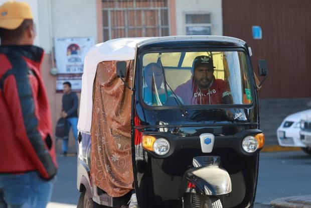 Rivera avala regulación de mototaxis; habrá estudios de vialidad en todo el estado