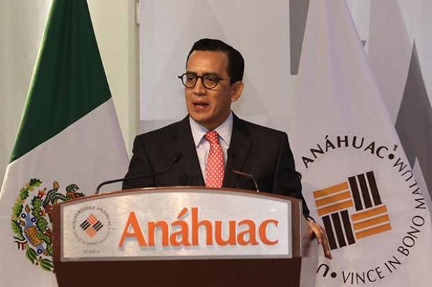 Almeida como gobernador interino y con el mismo gabinete sería buena elección: rector de la Anáhuac